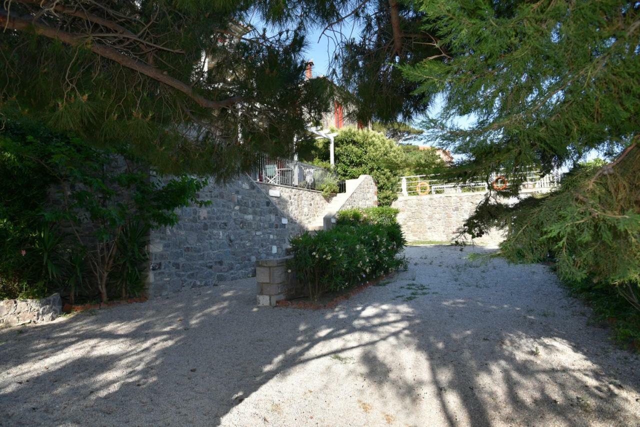 Heliades Maisonettes Mythimna Esterno foto